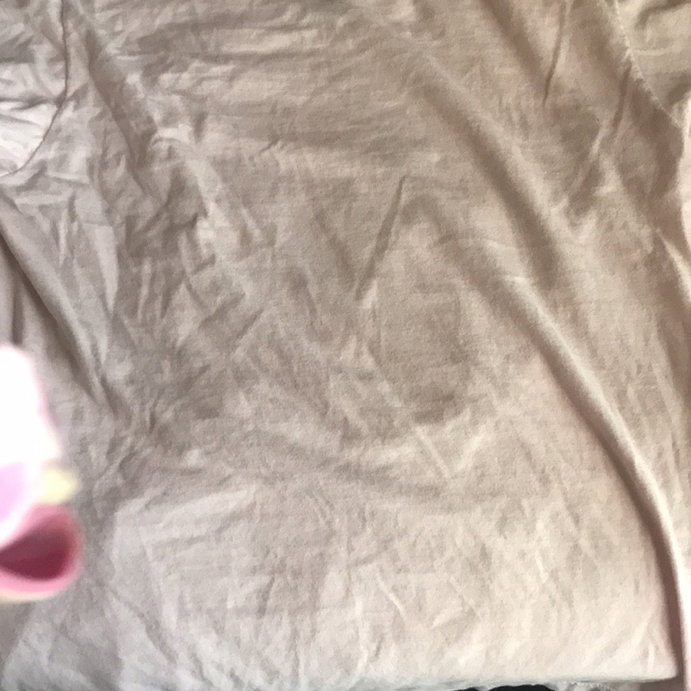 Hello Kitty Pink Graphic Tee(Bundle) - Picture 5 of 6